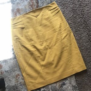 Mustard pencil skirt 4